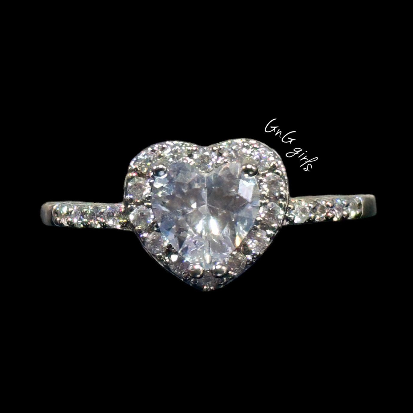 Large Heart Halo Ring Size V