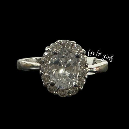 Oval Halo Ring Size P