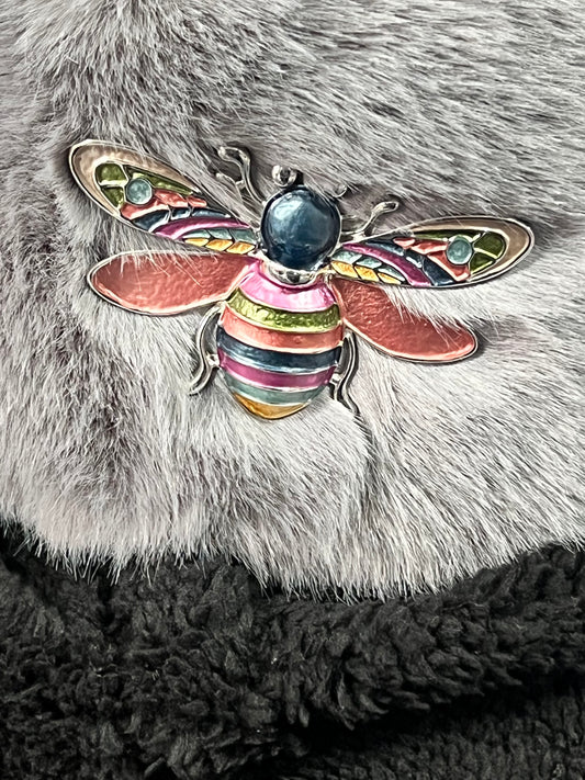 Bee Magnetic Brooch