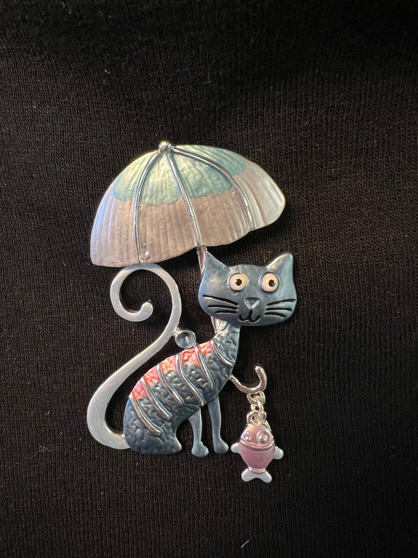 Magnetic Cat with Umbrella Brooch