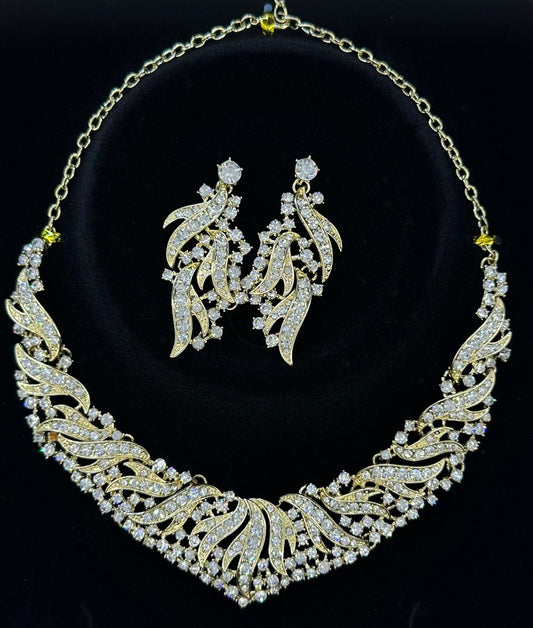 Jasmine Necklace & Earring Set