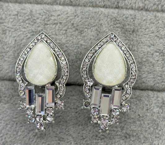 Esme Clip-on Earrings